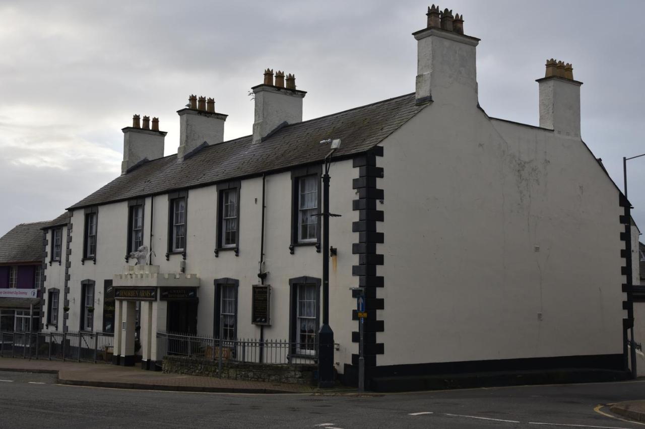 Dinorben Arms Hotel Amlwch Buitenkant foto