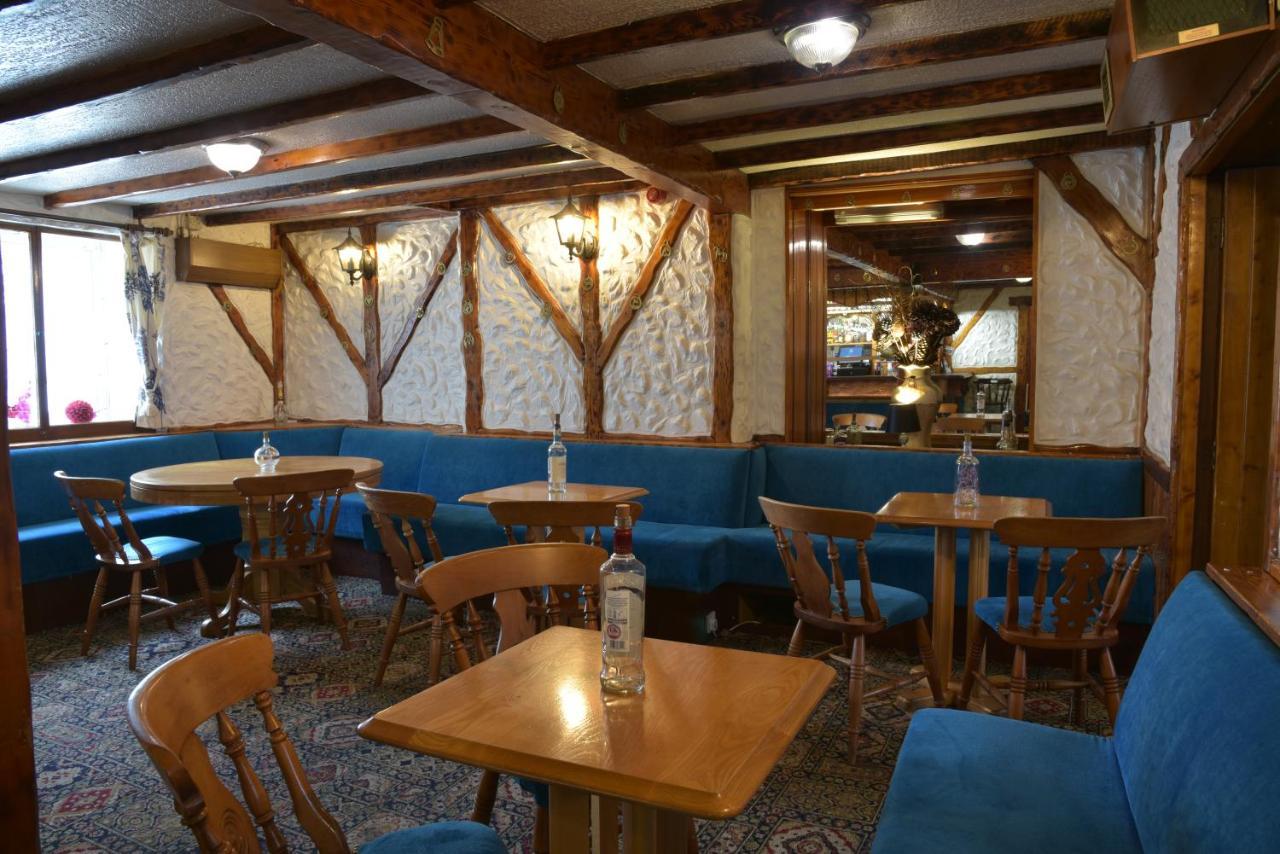 Dinorben Arms Hotel Amlwch Buitenkant foto